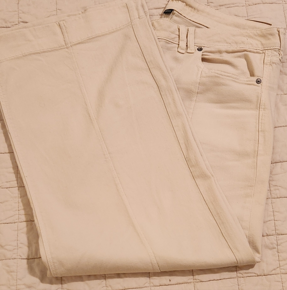 American Eagle Outfitters Off-White Pants